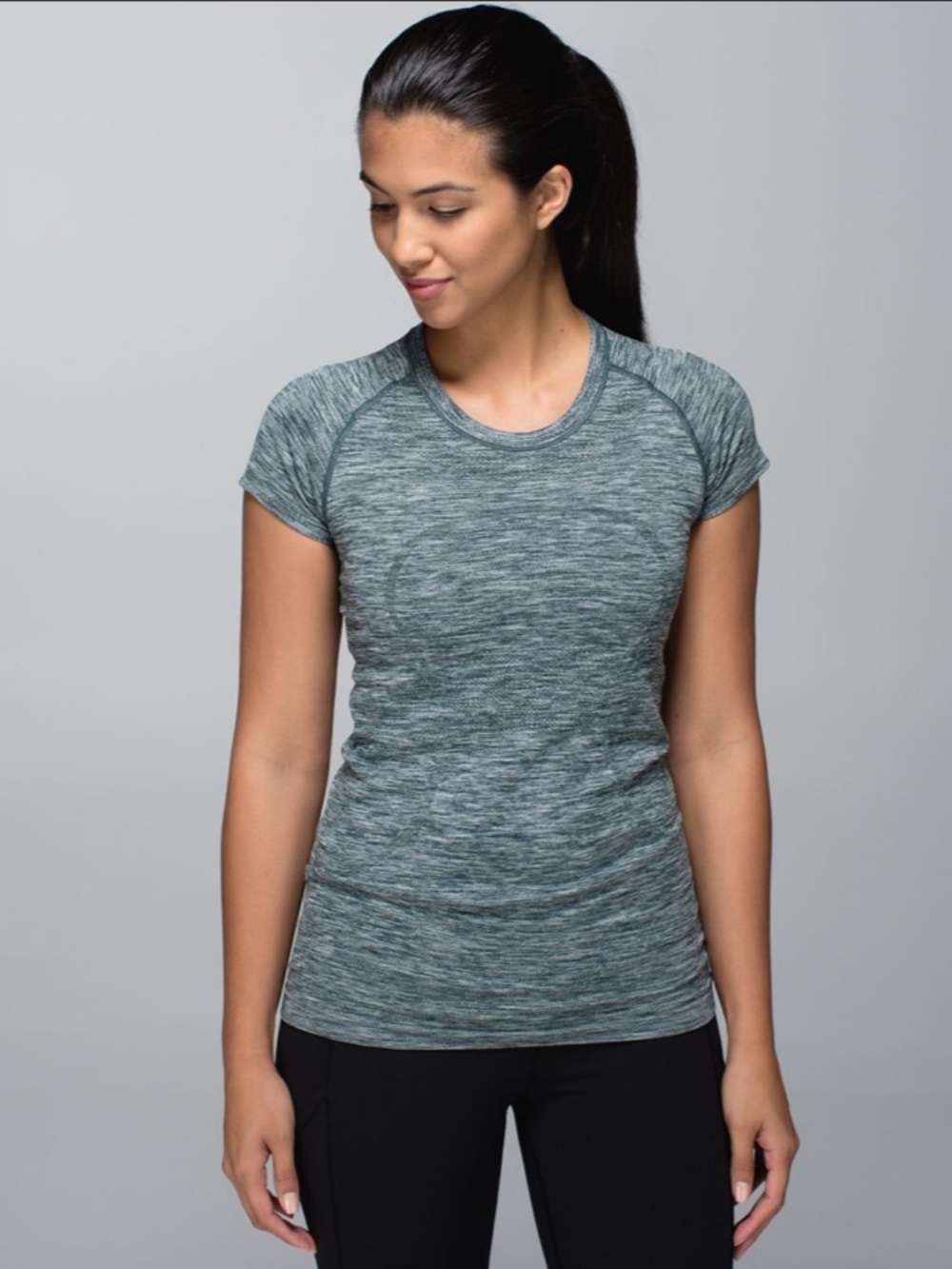 lululemon Swiftly Tech Short Sleeve Crew Space Dye Fuel Green Sz 6